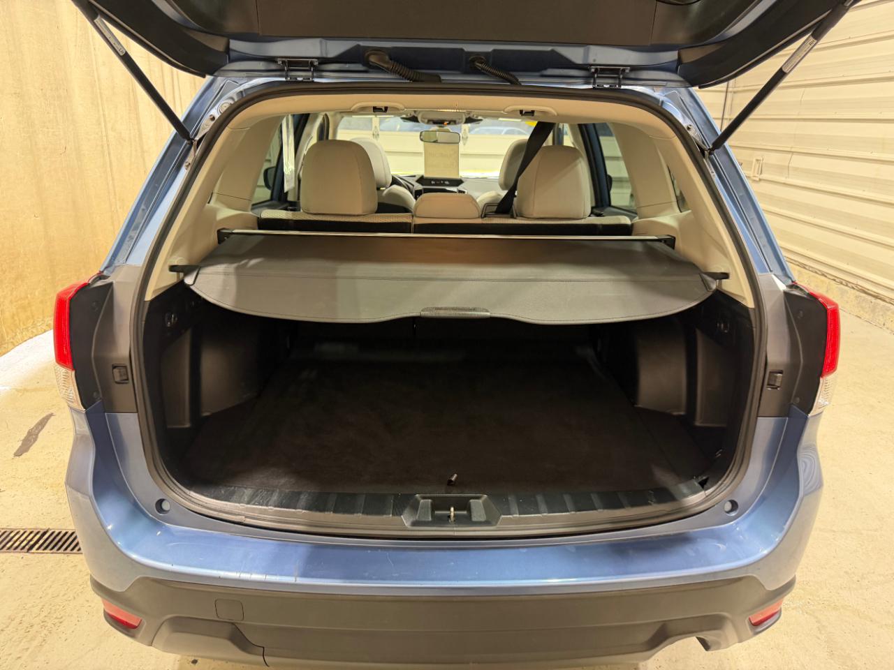 Subaru Forester Premium CVT 2023