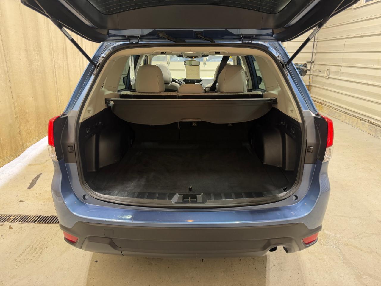 Subaru Forester Premium CVT 2023