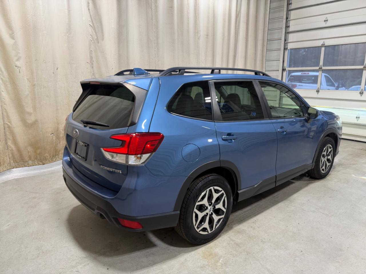 Subaru Forester Premium CVT 2023