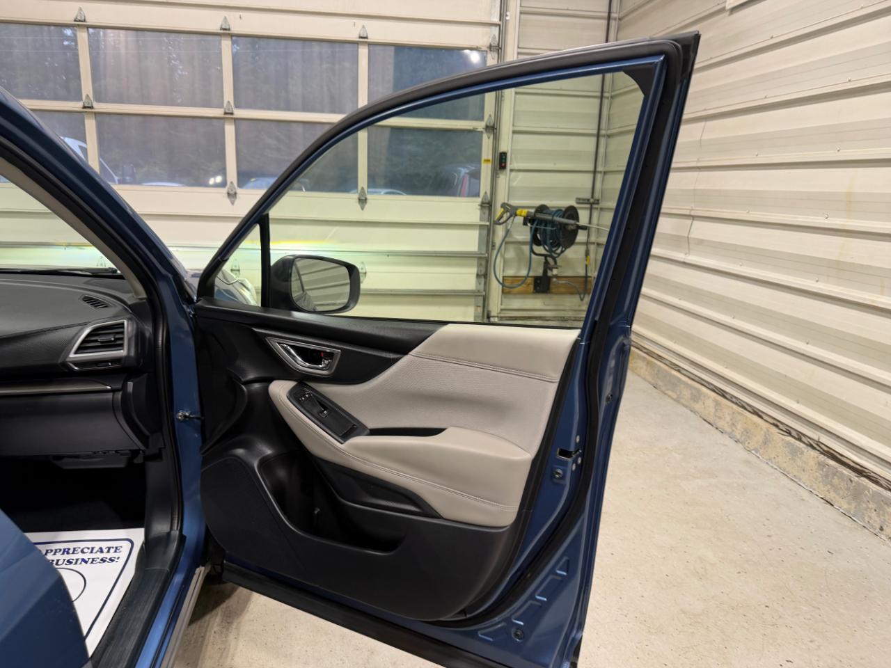 Subaru Forester Premium CVT 2023