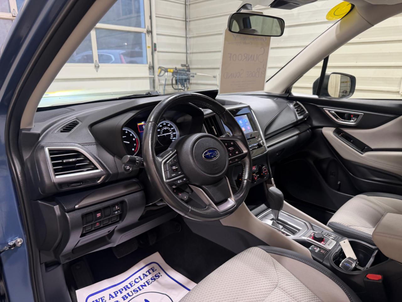 Subaru Forester Premium CVT 2023
