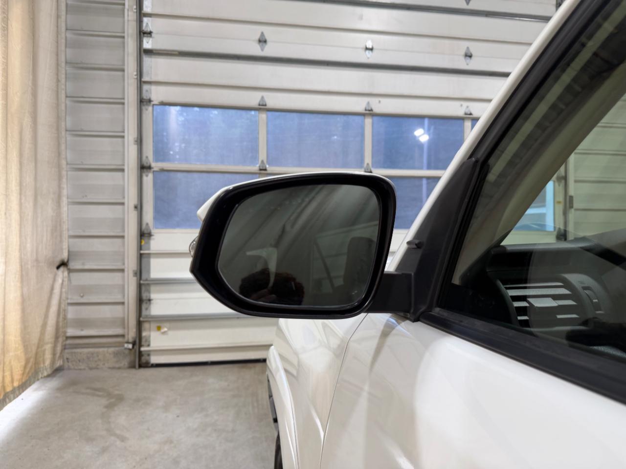 Toyota 4Runner SR5 Premium 4WD (Natl) 2021