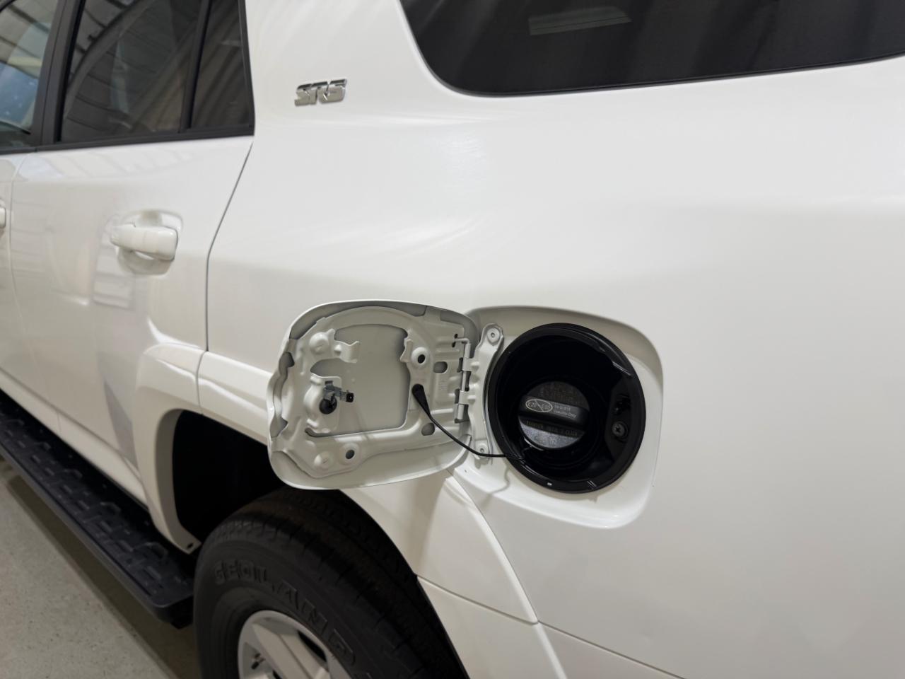 Toyota 4Runner SR5 Premium 4WD (Natl) 2021
