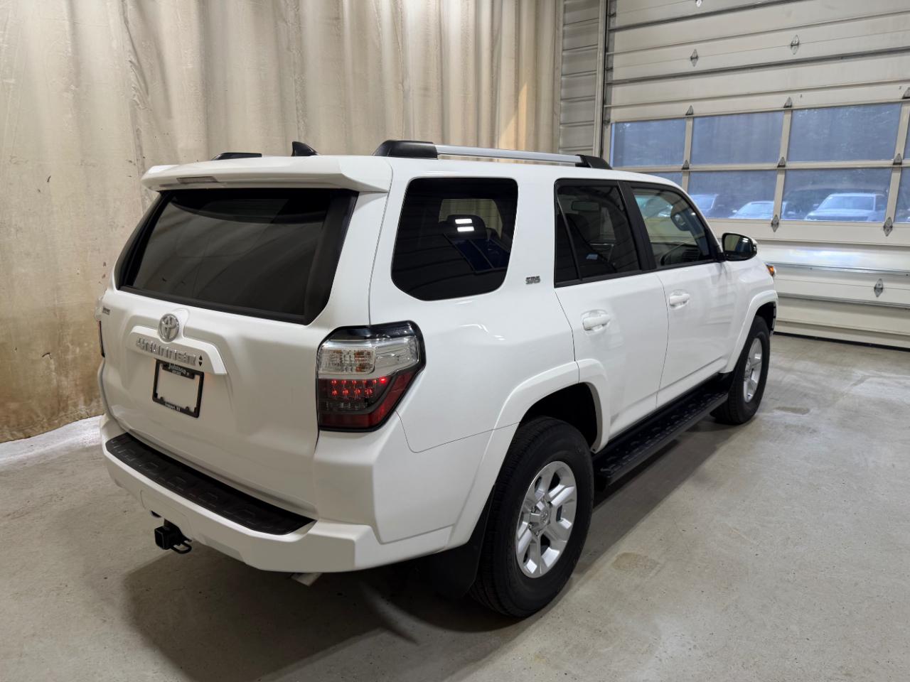 Toyota 4Runner SR5 Premium 4WD (Natl) 2021