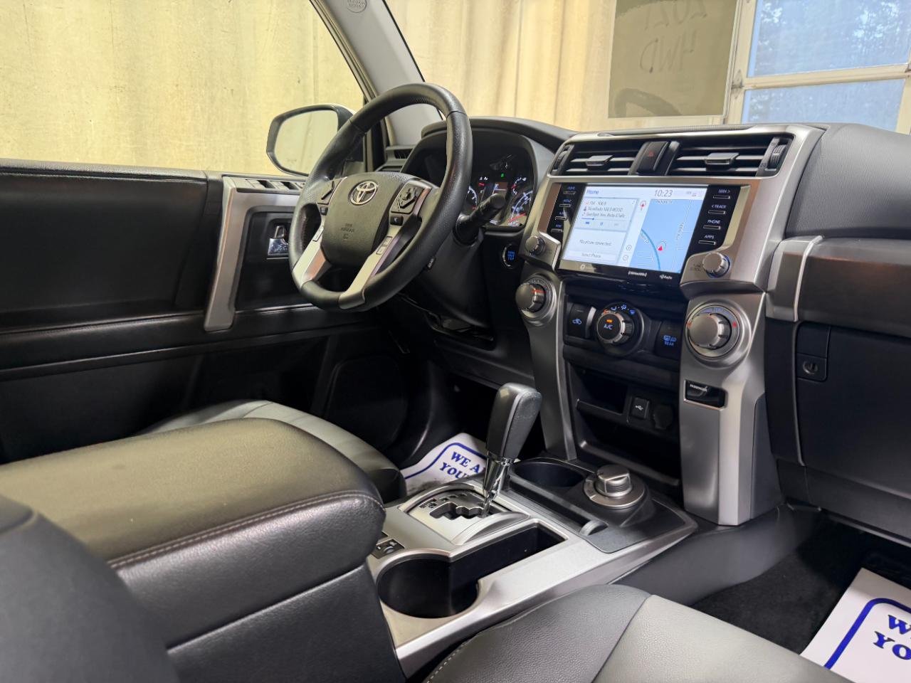 Toyota 4Runner SR5 Premium 4WD (Natl) 2021