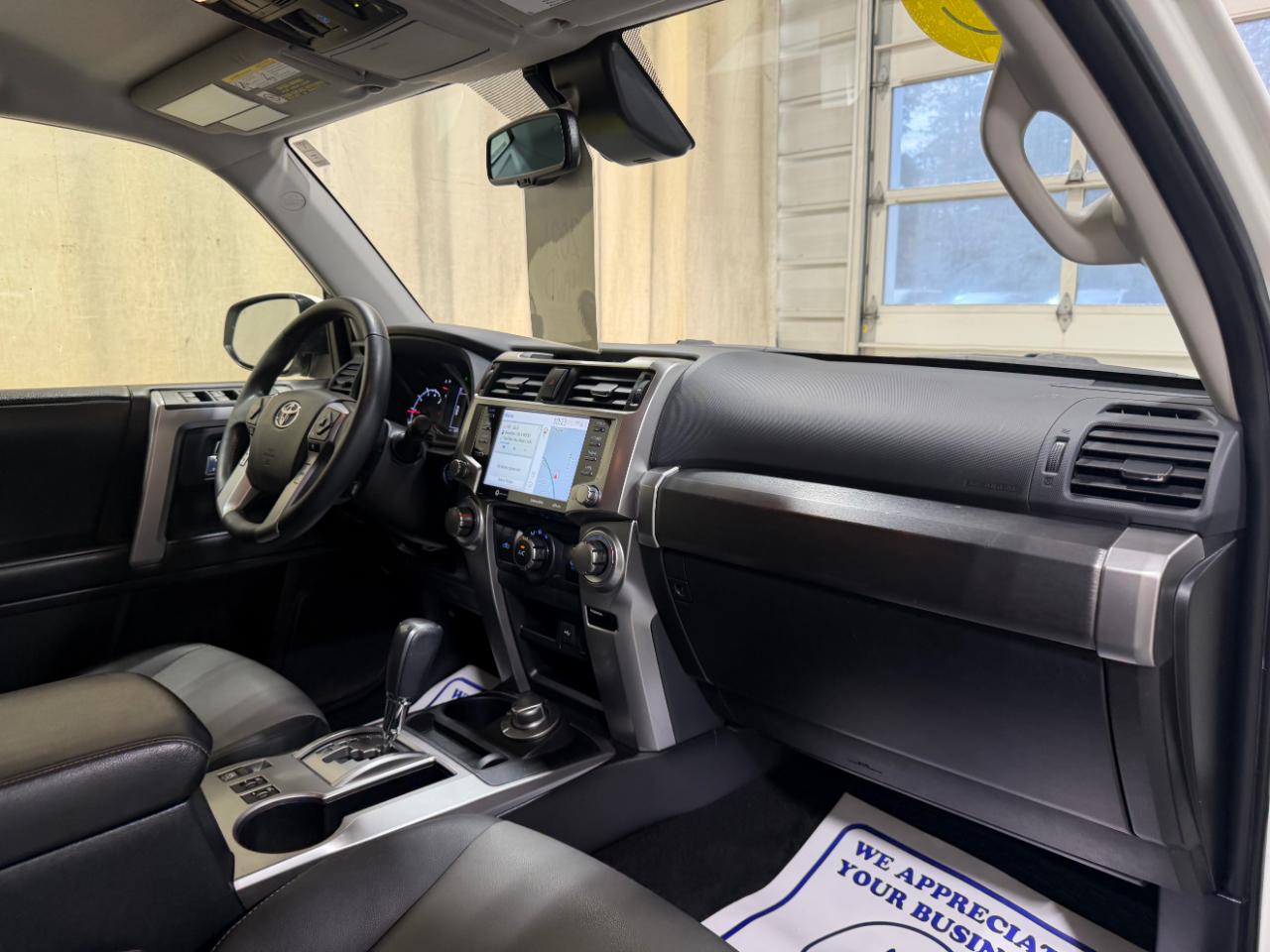 Toyota 4Runner SR5 Premium 4WD (Natl) 2021