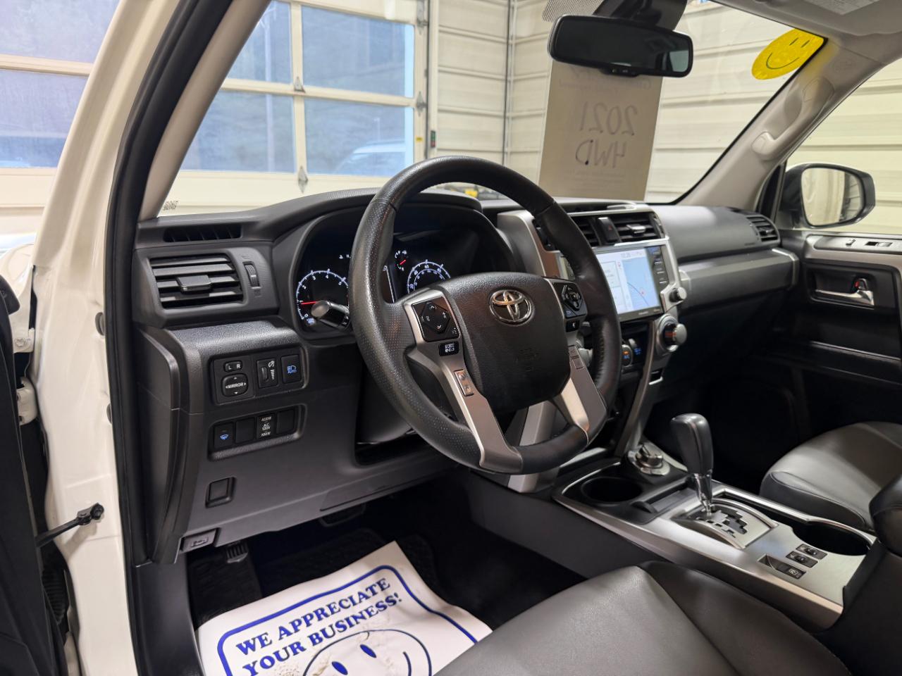 Toyota 4Runner SR5 Premium 4WD (Natl) 2021