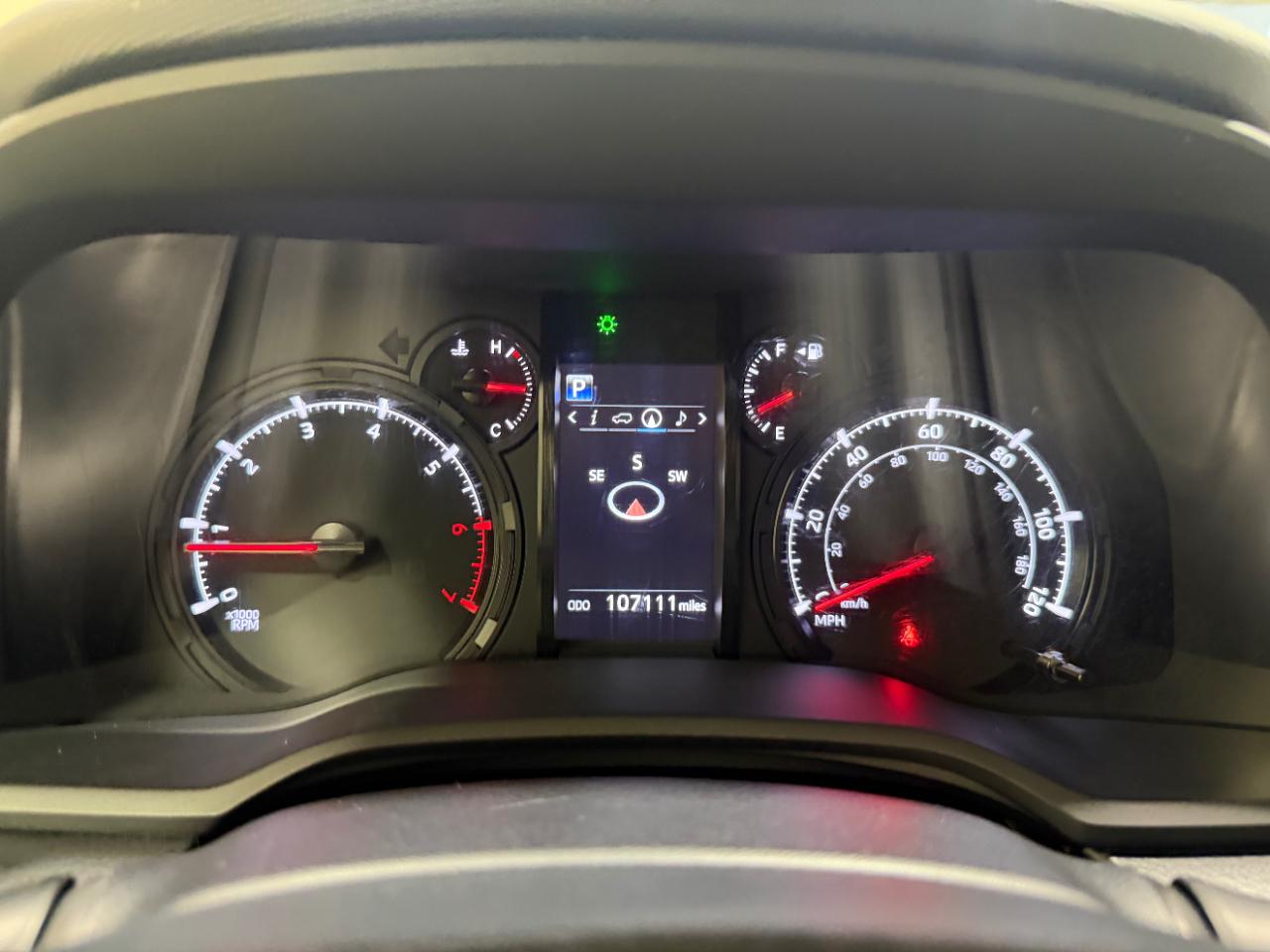 Toyota 4Runner SR5 Premium 4WD (Natl) 2021