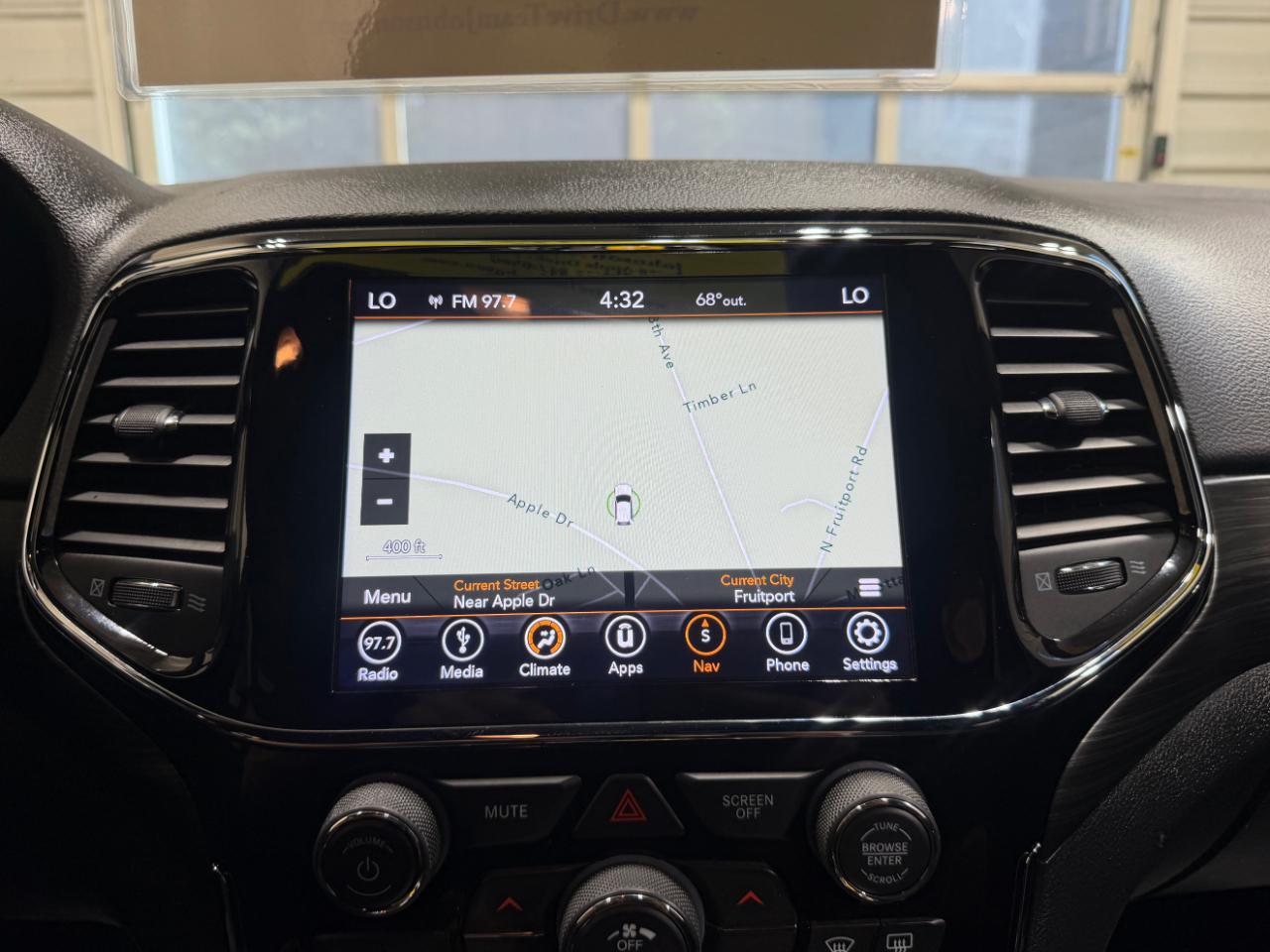 Jeep Grand Cherokee Laredo E 4x4 2019