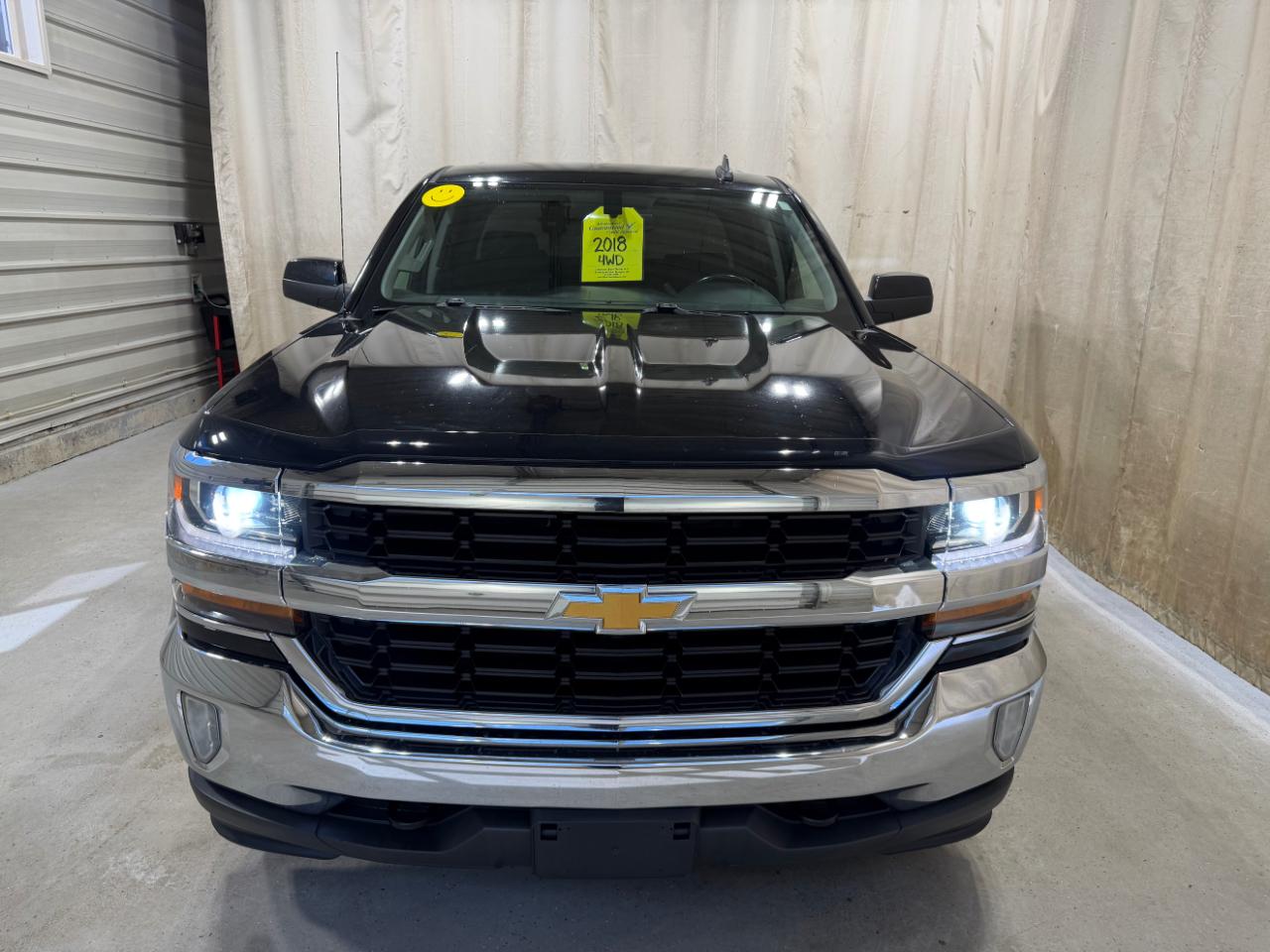 Chevrolet Silverado 1500 4WD Crew Cab 143.5" LT w/1LT 2018