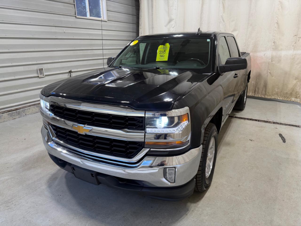 Chevrolet Silverado 1500 4WD Crew Cab 143.5" LT w/1LT 2018