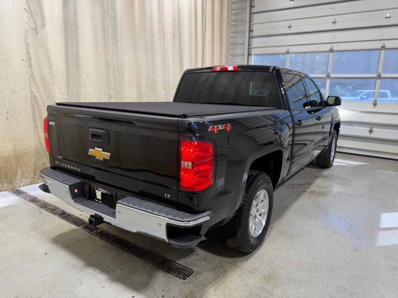 Chevrolet Silverado 1500 4WD Crew Cab 143.5" LT w/1LT 2018