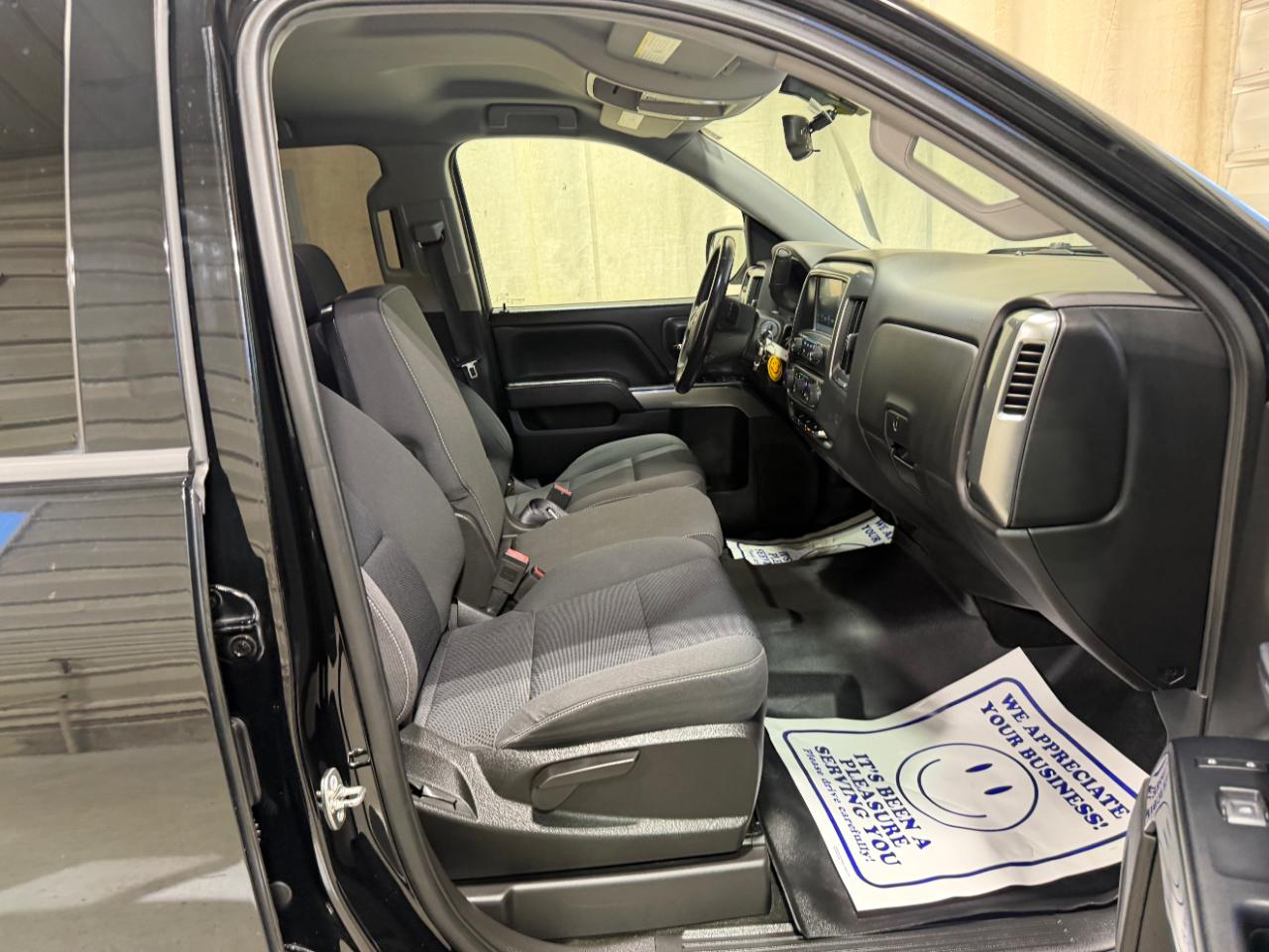 Chevrolet Silverado 1500 4WD Crew Cab 143.5" LT w/1LT 2018