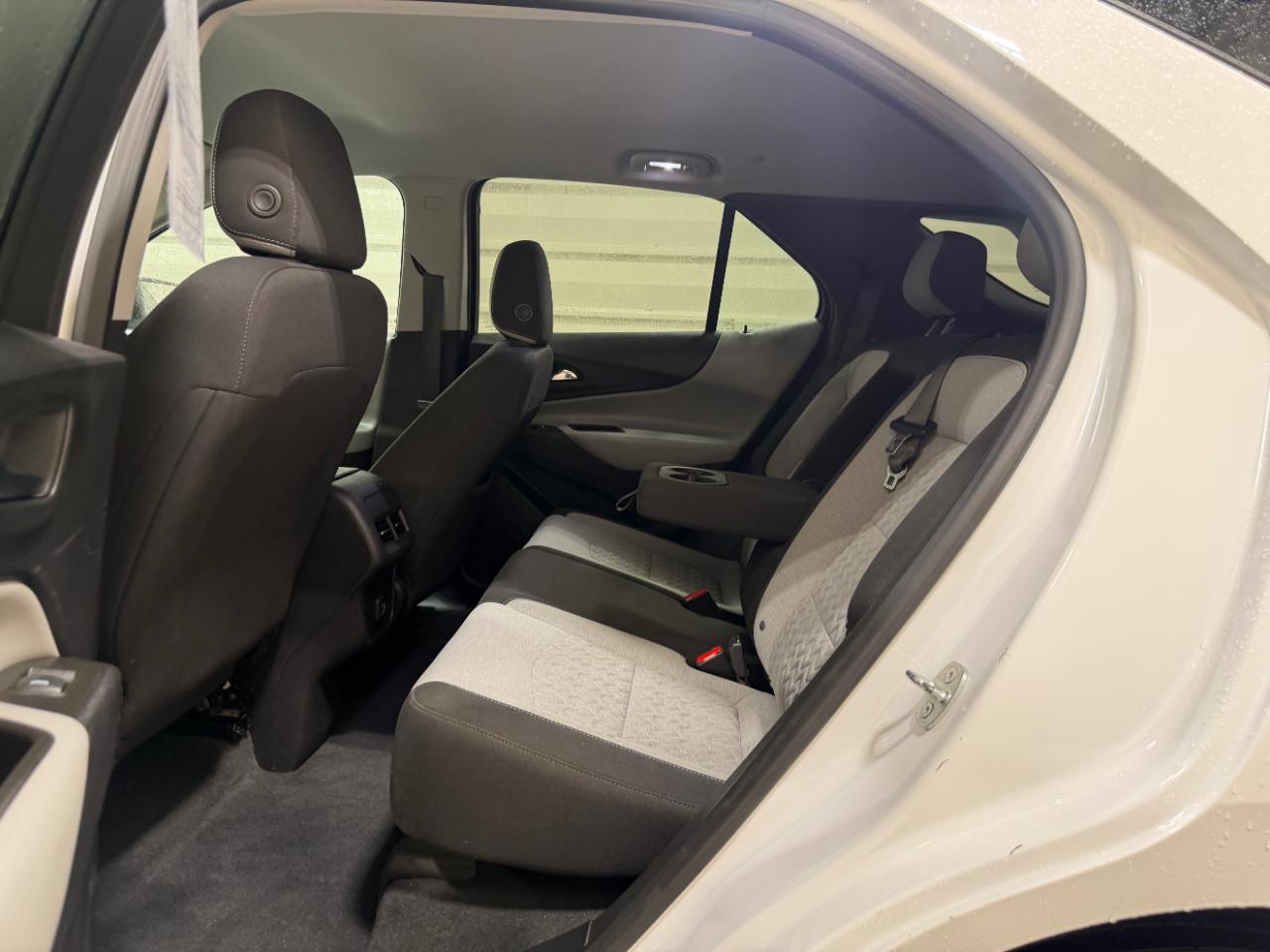 Chevrolet Equinox AWD 4dr LS w/1LS 2023