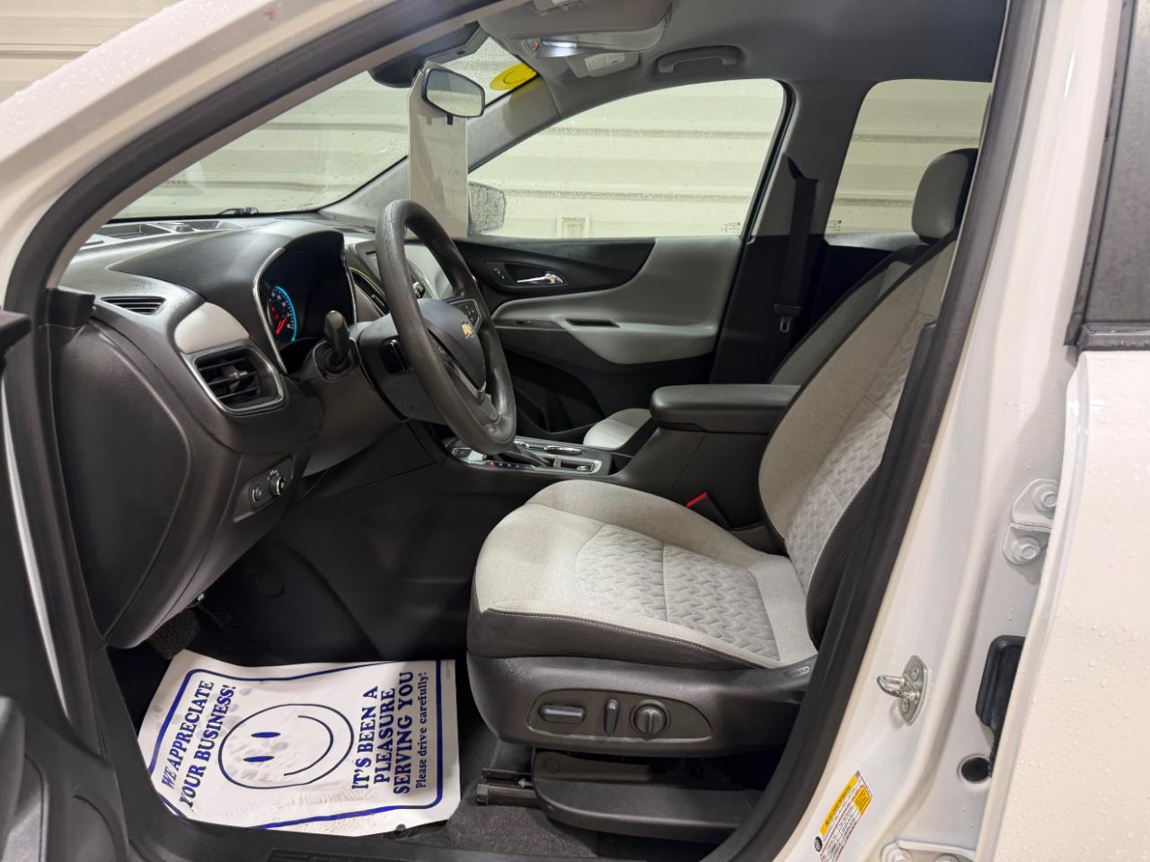 Chevrolet Equinox AWD 4dr LS w/1LS 2023
