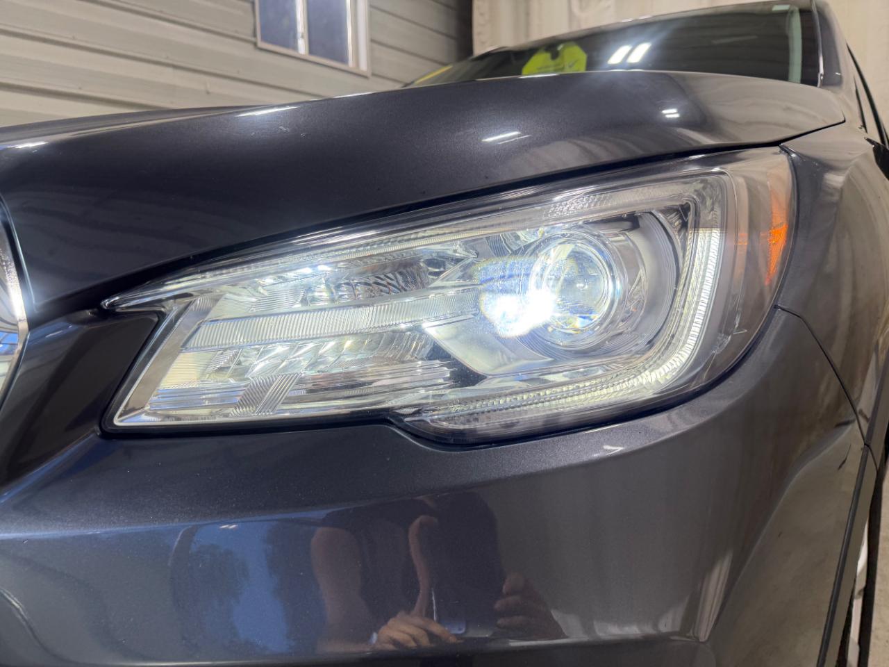 Subaru Ascent Premium 4D SUV 8-Passenger 2021