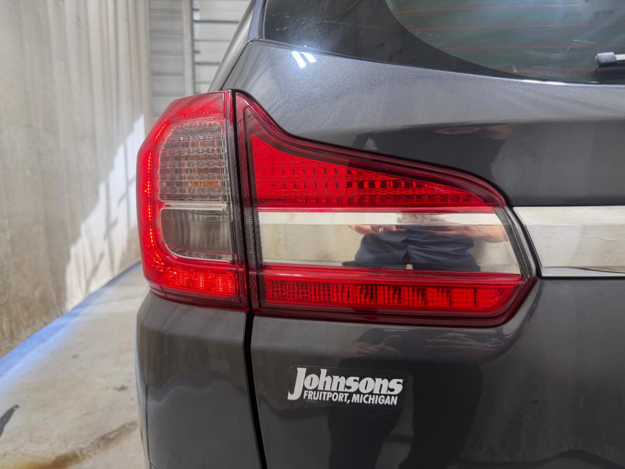 Subaru Ascent Premium 4D SUV 8-Passenger 2021