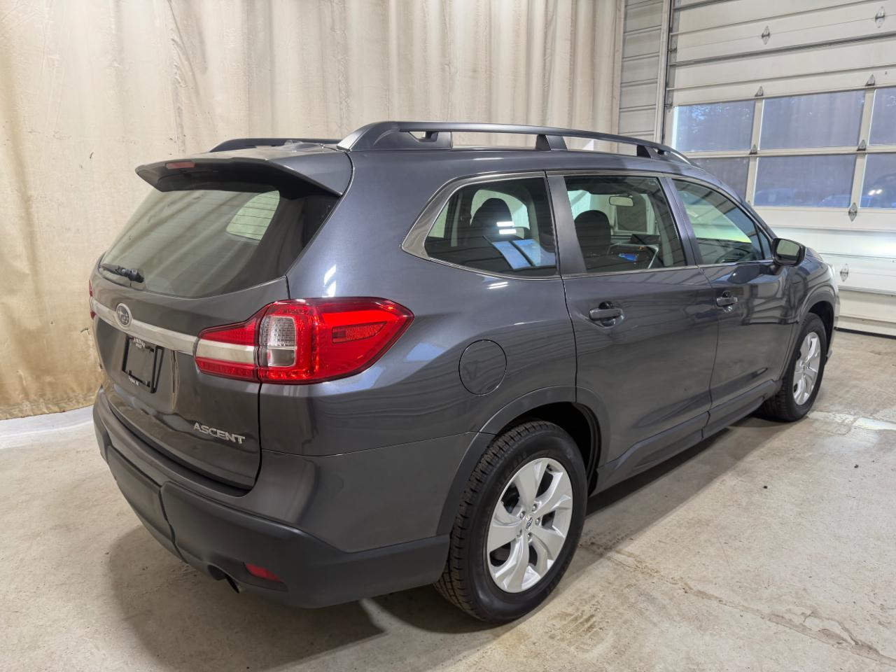 Subaru Ascent Premium 4D SUV 8-Passenger 2021