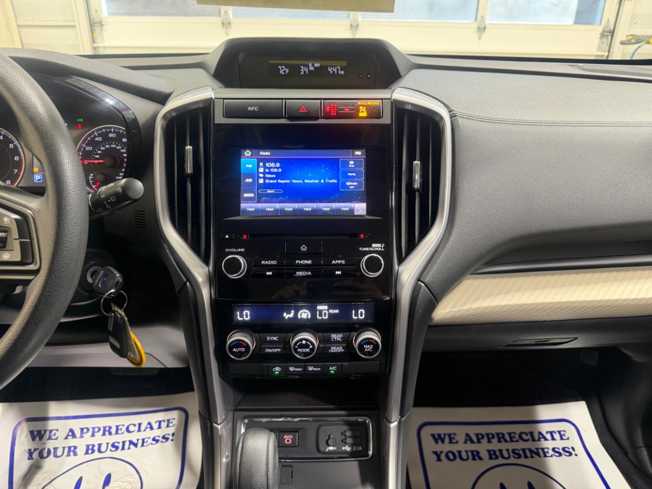 Subaru Ascent Premium 4D SUV 8-Passenger 2021