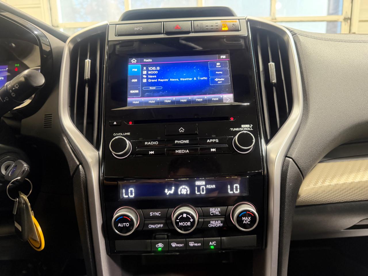 Subaru Ascent Premium 4D SUV 8-Passenger 2021