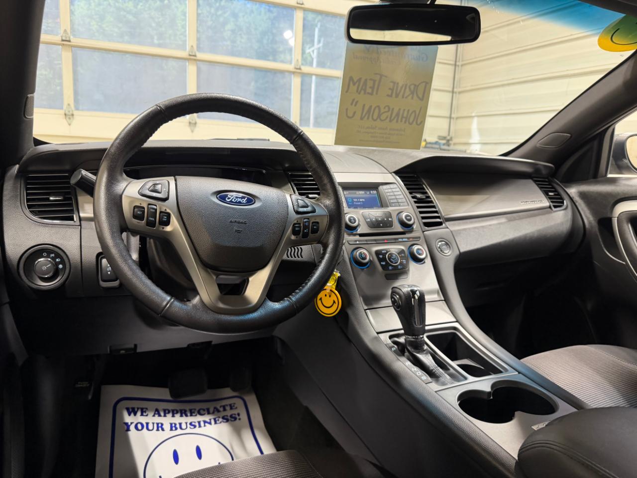 Ford Taurus SEL FWD 2018