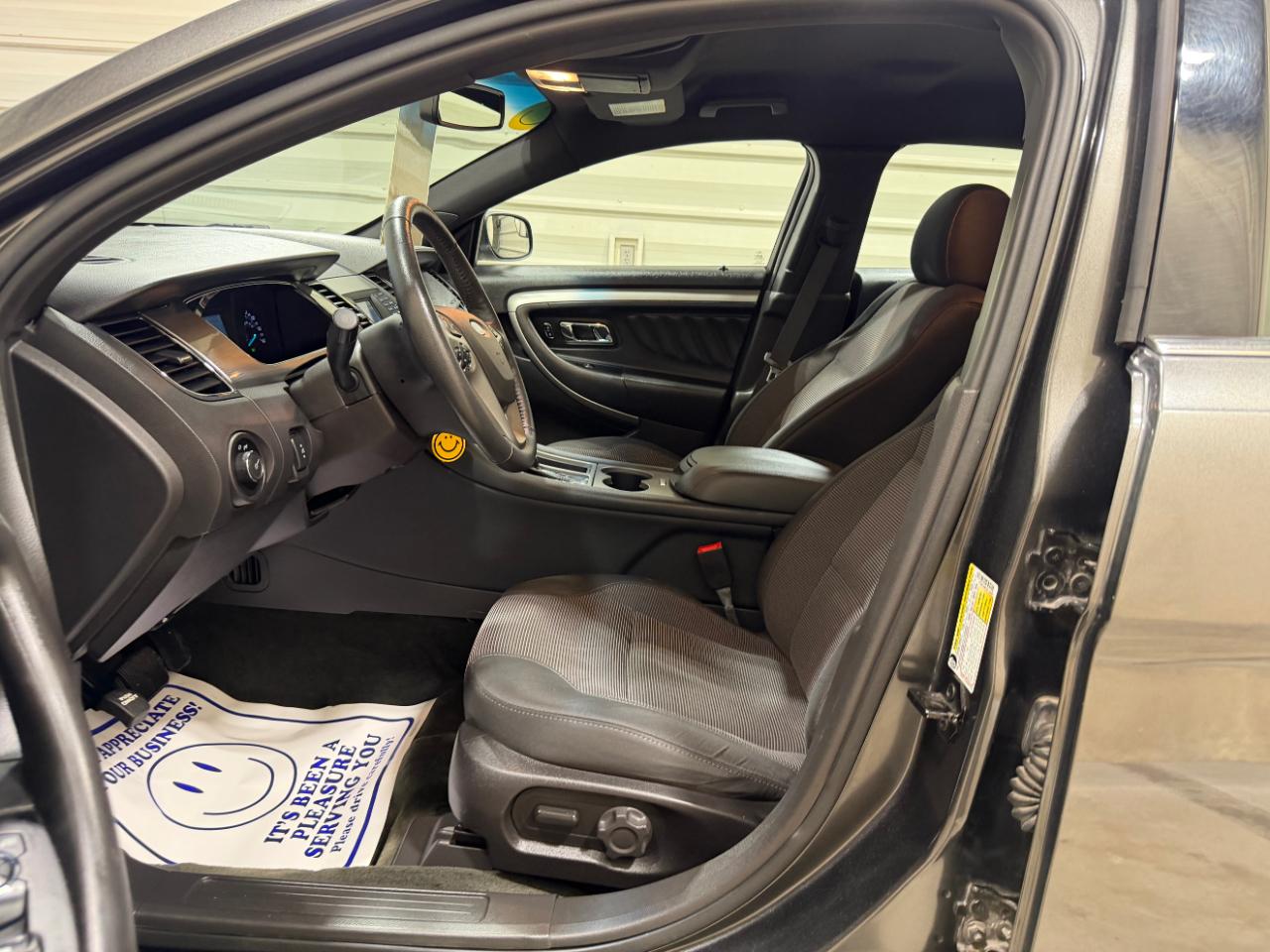 Ford Taurus SEL FWD 2018