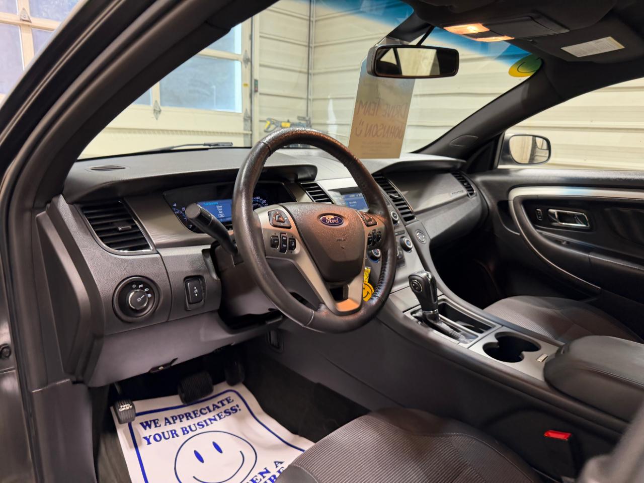 Ford Taurus SEL FWD 2018