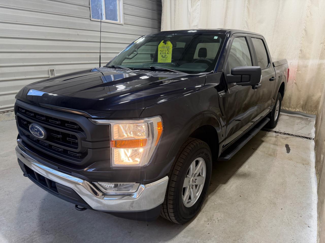 Ford F-150 XL 4WD SuperCrew 5.5' Box 2022