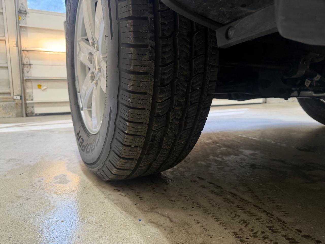 Ford F-150 XL 4WD SuperCrew 5.5' Box 2022