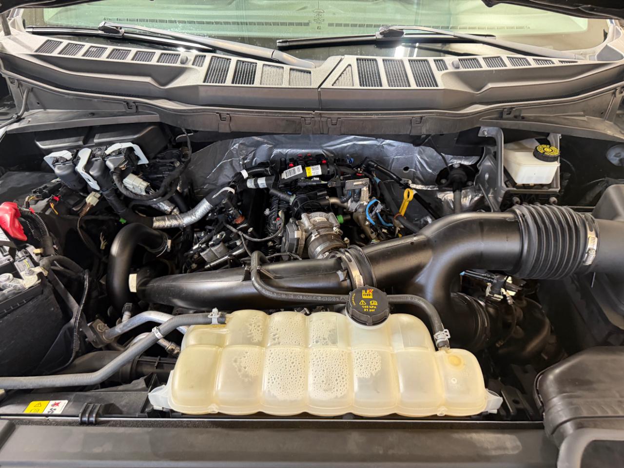 Ford F-150 XL 4WD SuperCrew 5.5' Box 2022