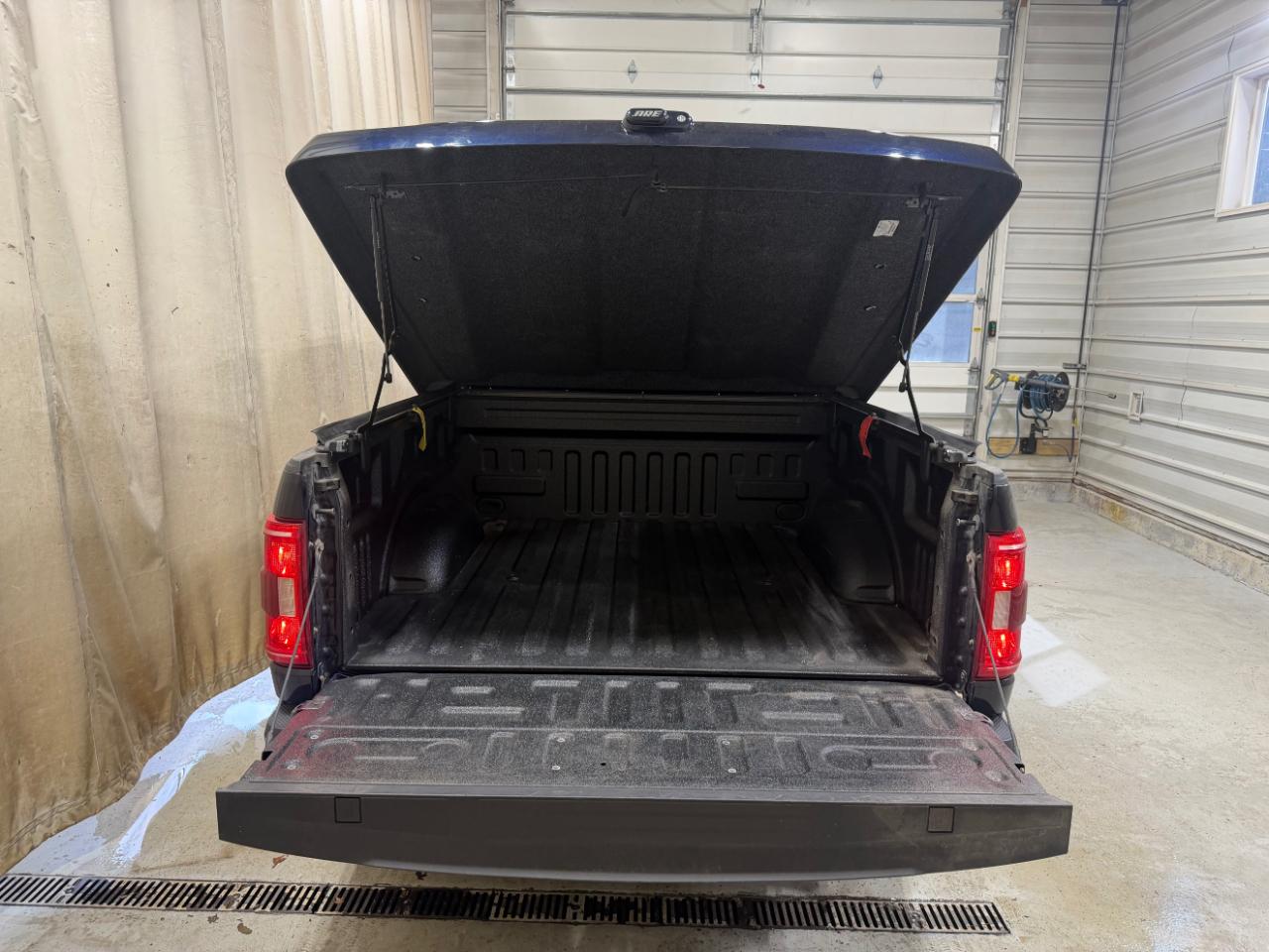Ford F-150 XL 4WD SuperCrew 5.5' Box 2022