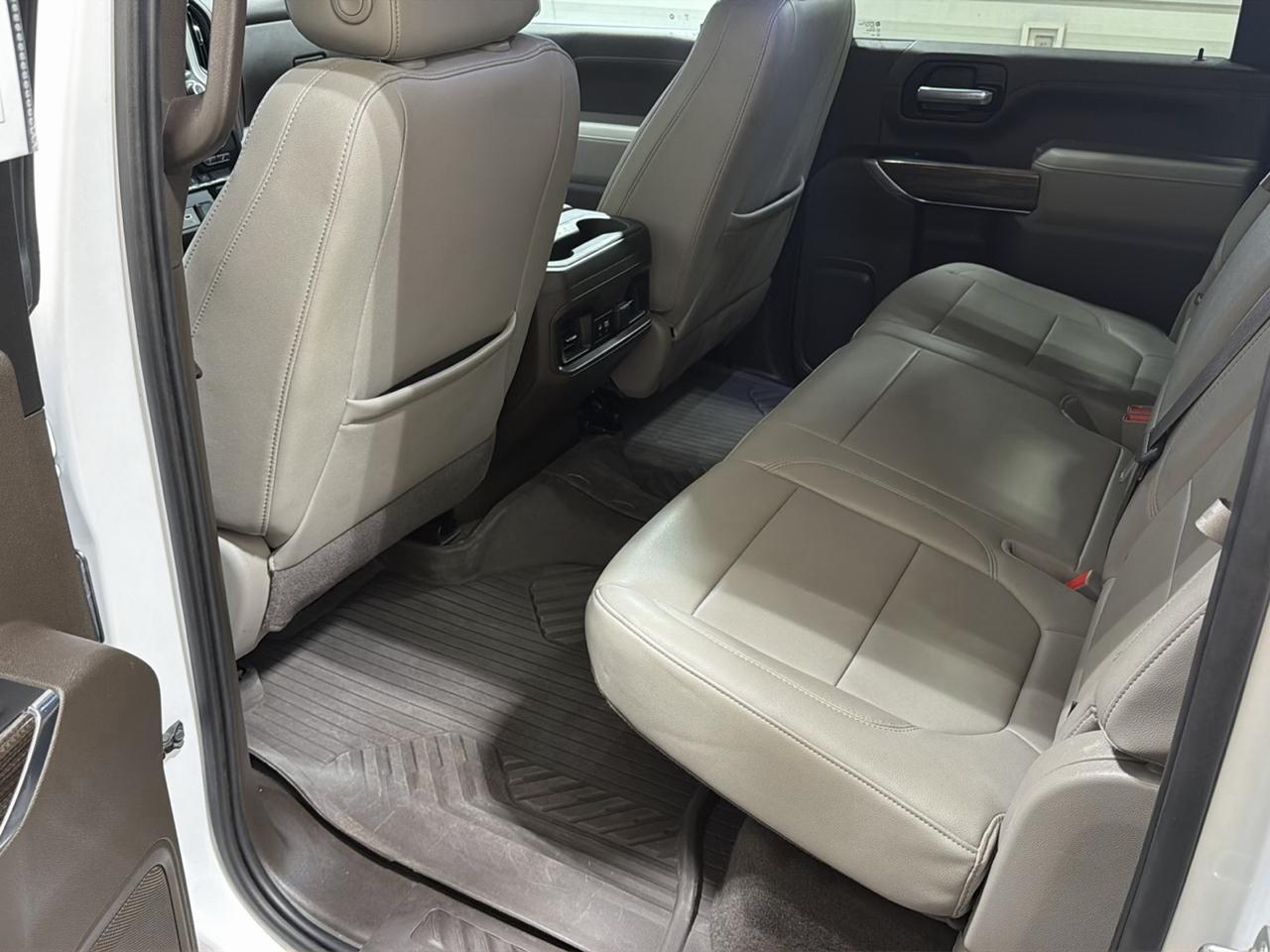 Chevrolet Silverado 2500HD 4WD Crew Cab 159" LT 2023