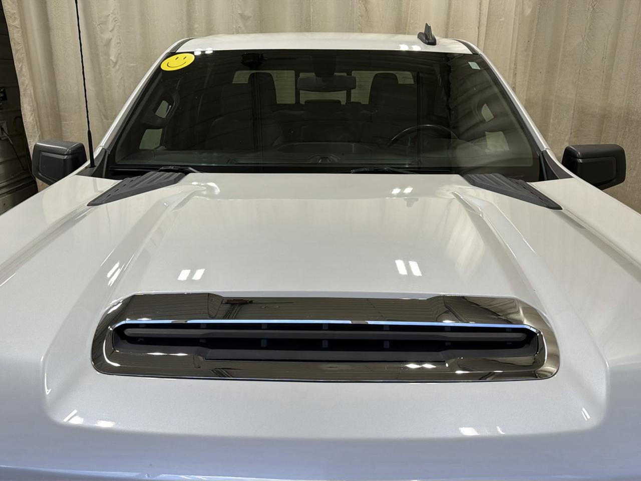 Chevrolet Silverado 2500HD 4WD Crew Cab 159" LT 2023
