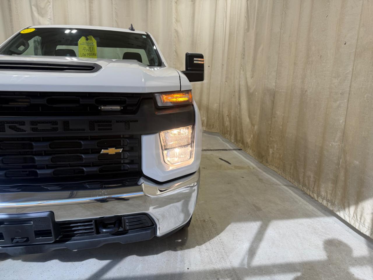 Chevrolet Silverado 2500HD 4WD Reg Cab 142" Work Truck 2022