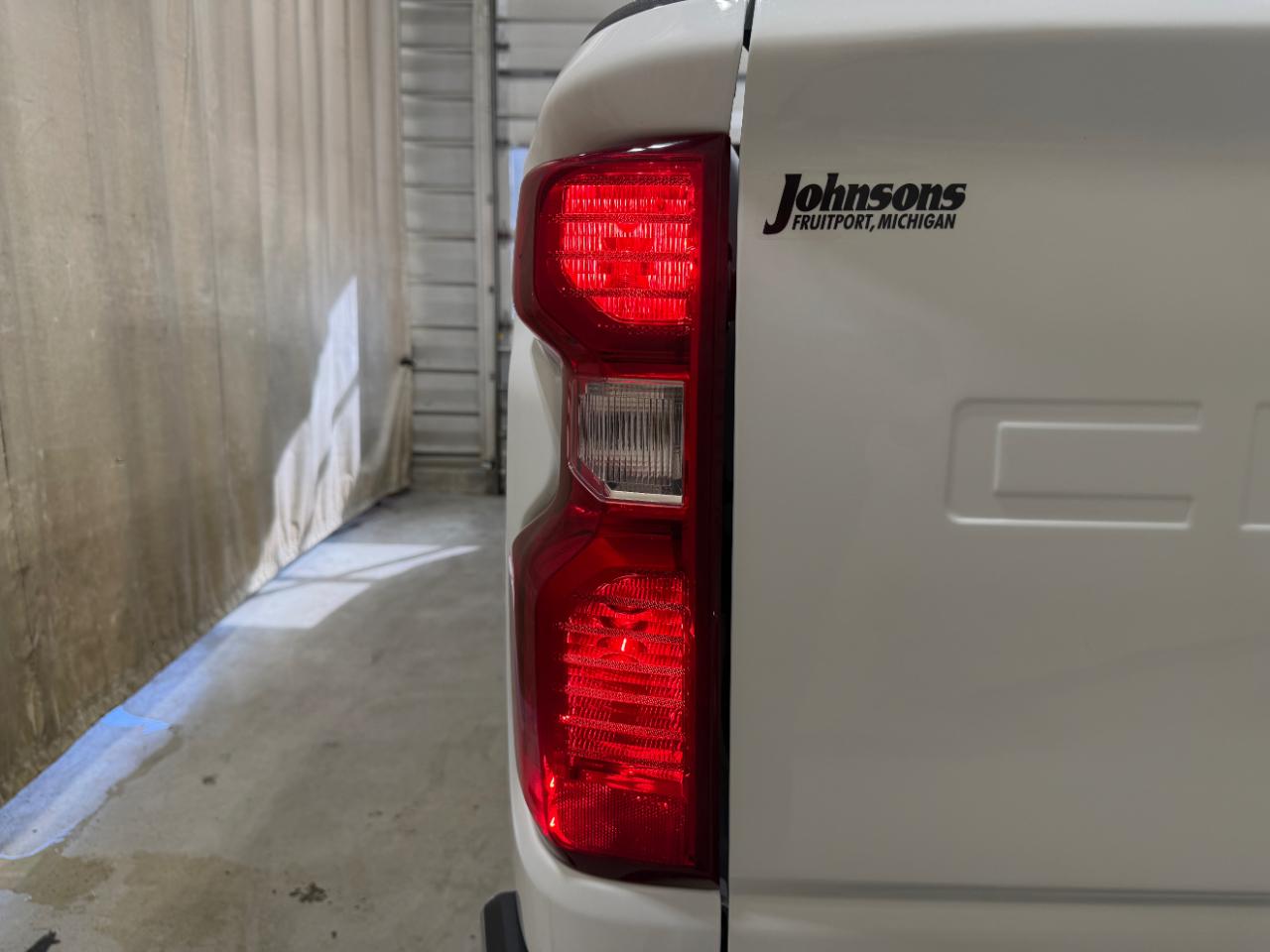 Chevrolet Silverado 2500HD 4WD Reg Cab 142" Work Truck 2022