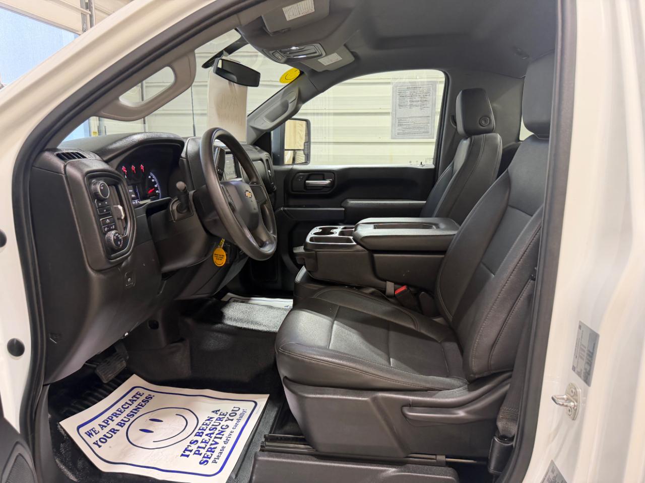 Chevrolet Silverado 2500HD 4WD Reg Cab 142" Work Truck 2022