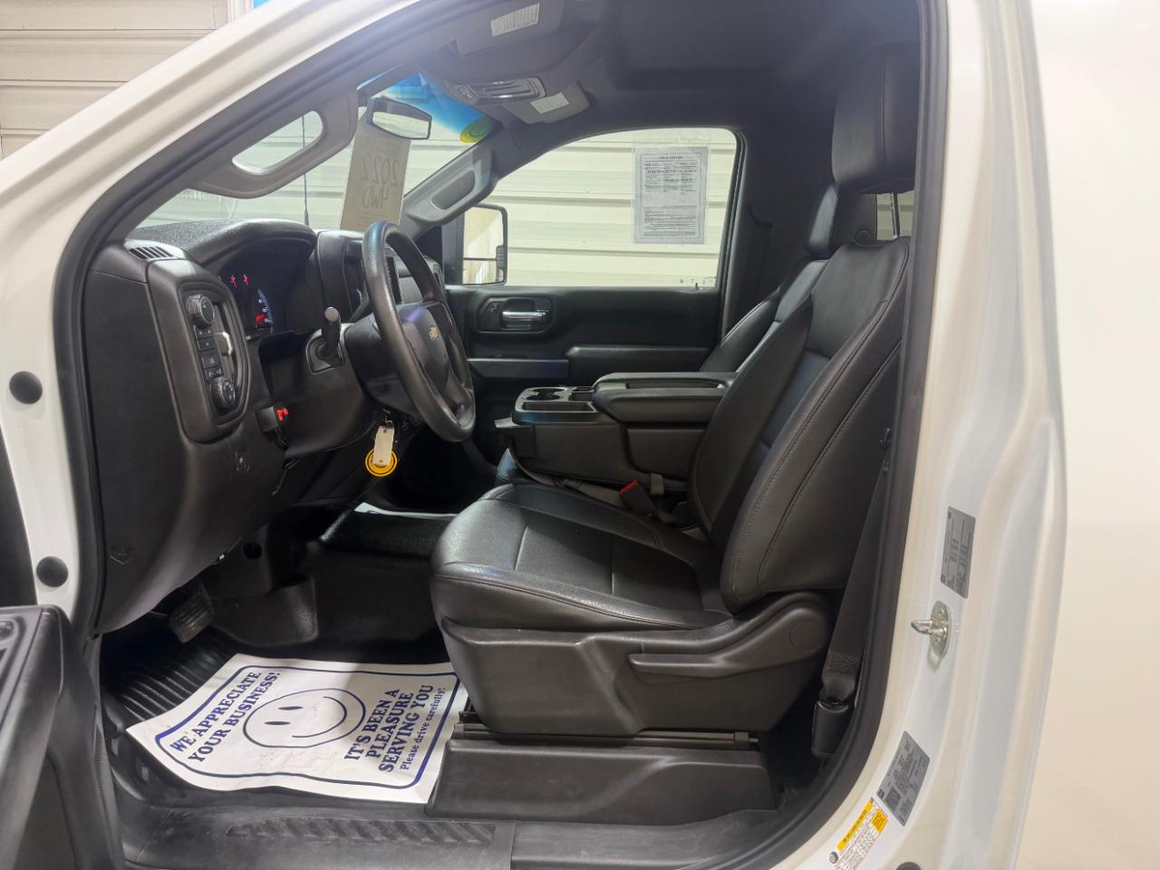Chevrolet Silverado 2500HD 4WD Reg Cab 142" Work Truck 2022