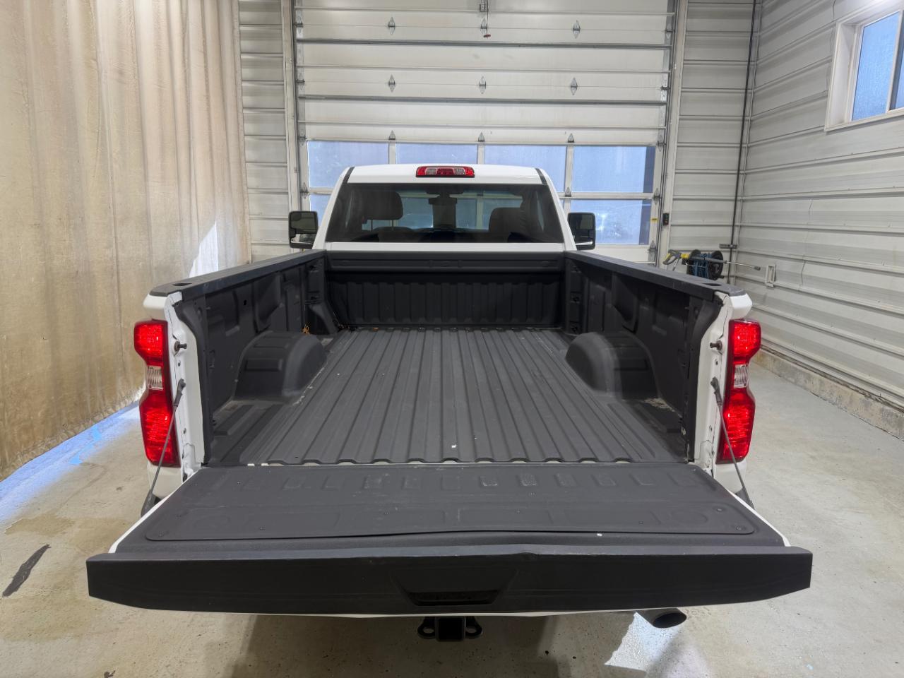 Chevrolet Silverado 2500HD 4WD Reg Cab 142" Work Truck 2022
