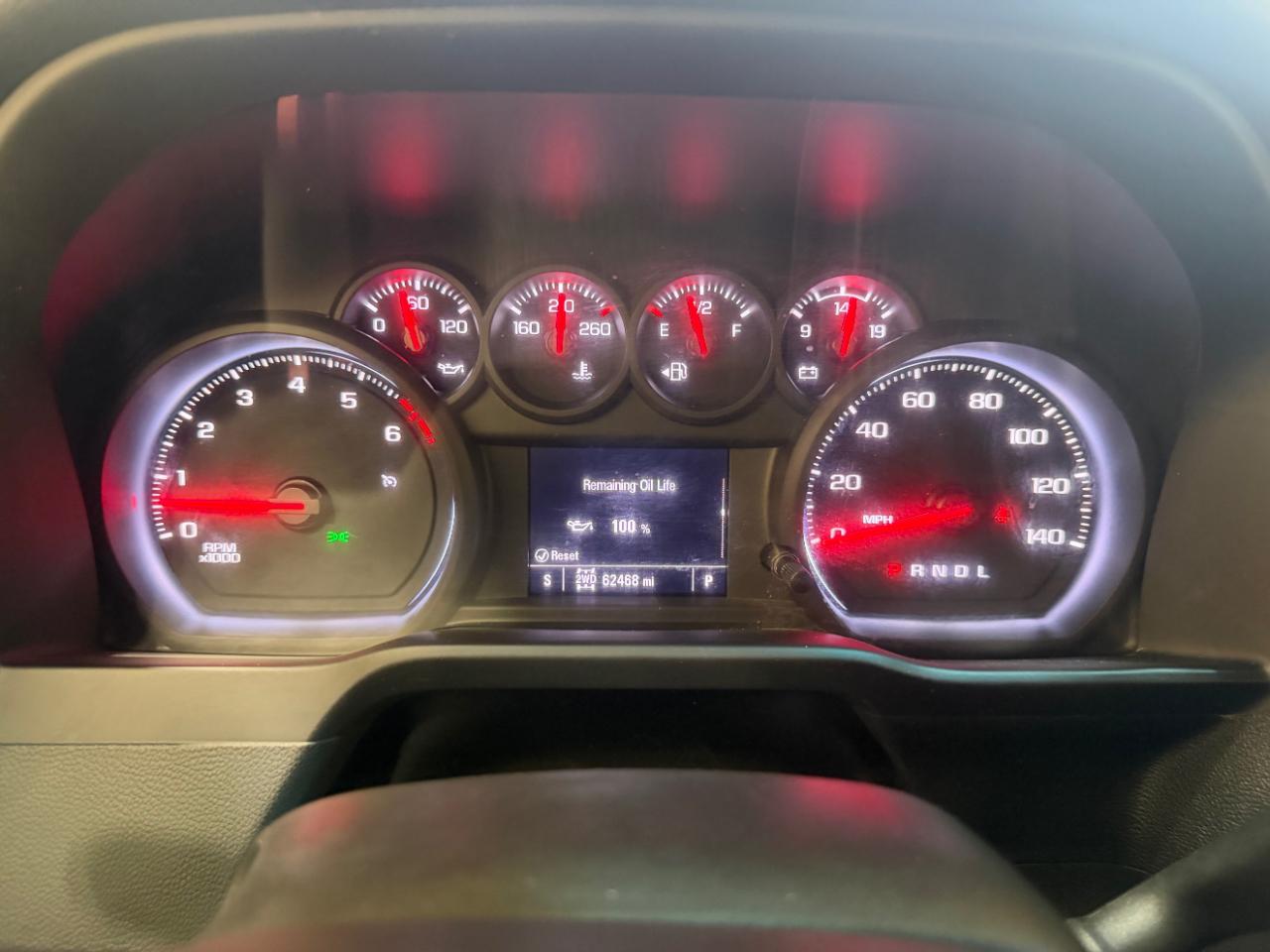 Chevrolet Silverado 2500HD 4WD Reg Cab 142" Work Truck 2022