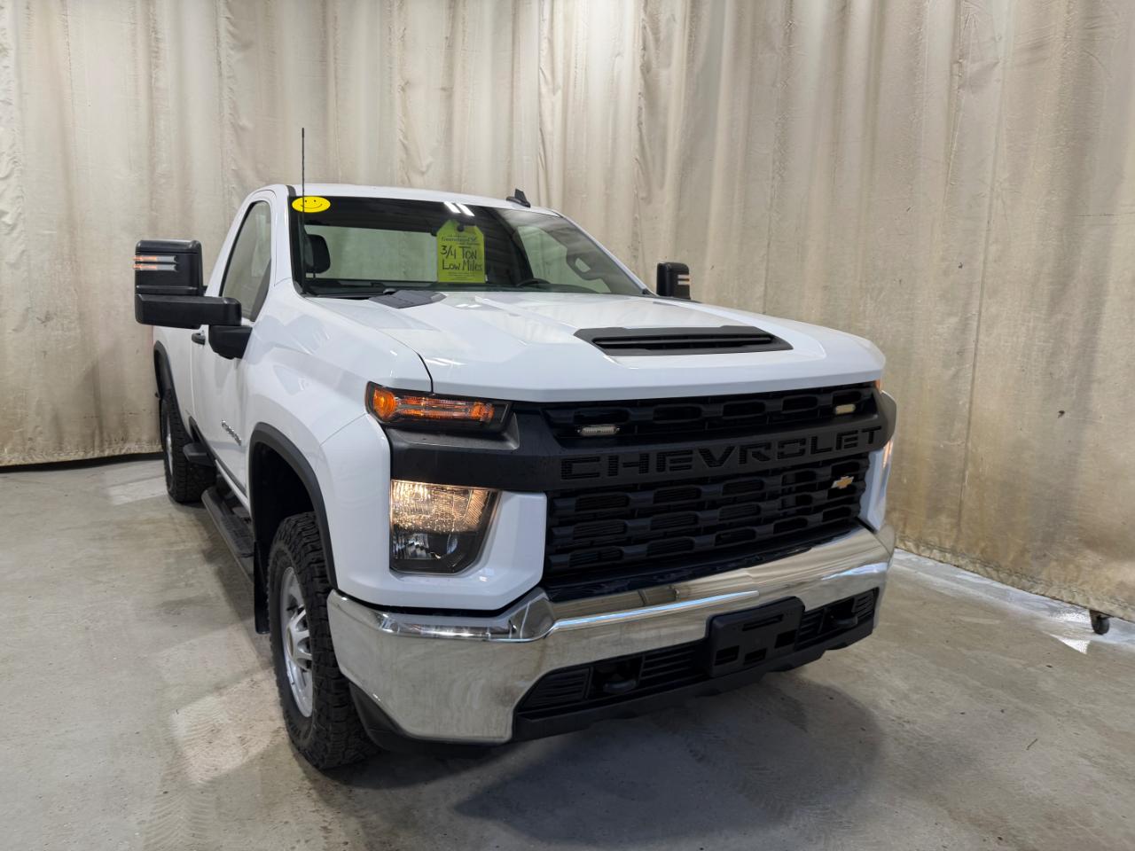 Chevrolet Silverado 2500HD 4WD Reg Cab 142" Work Truck 2022