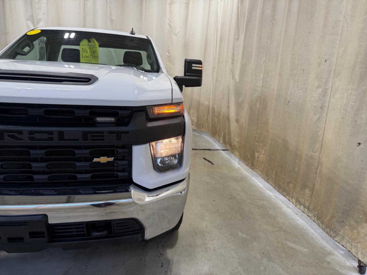 Chevrolet Silverado 2500HD 4WD Reg Cab 142" Work Truck 2022
