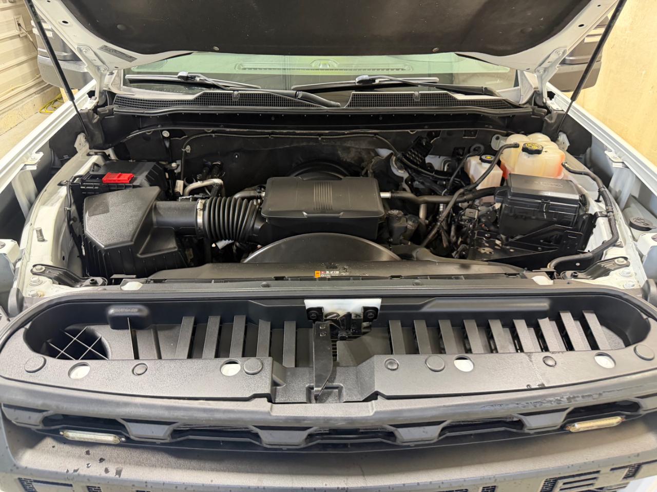 Chevrolet Silverado 2500HD 4WD Reg Cab 142" Work Truck 2022