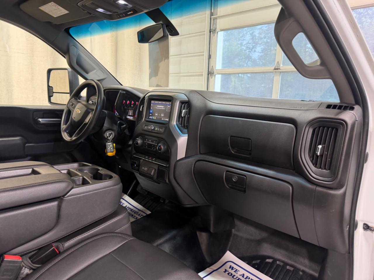 Chevrolet Silverado 2500HD 4WD Reg Cab 142" Work Truck 2022
