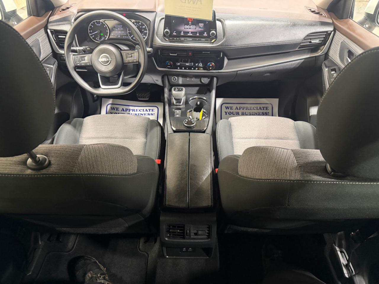 Nissan Rogue AWD SV 2022