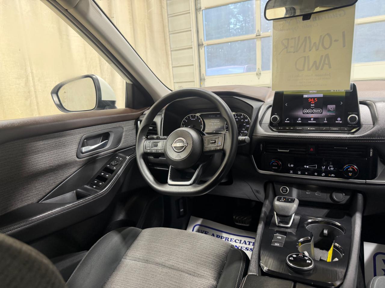 Nissan Rogue AWD SV 2022