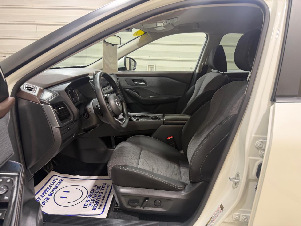 Nissan Rogue AWD SV 2022