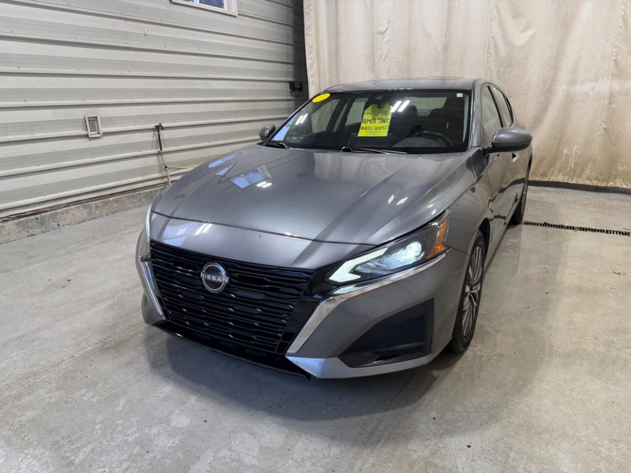Nissan Altima 2.5 SV AWD Sedan 2023