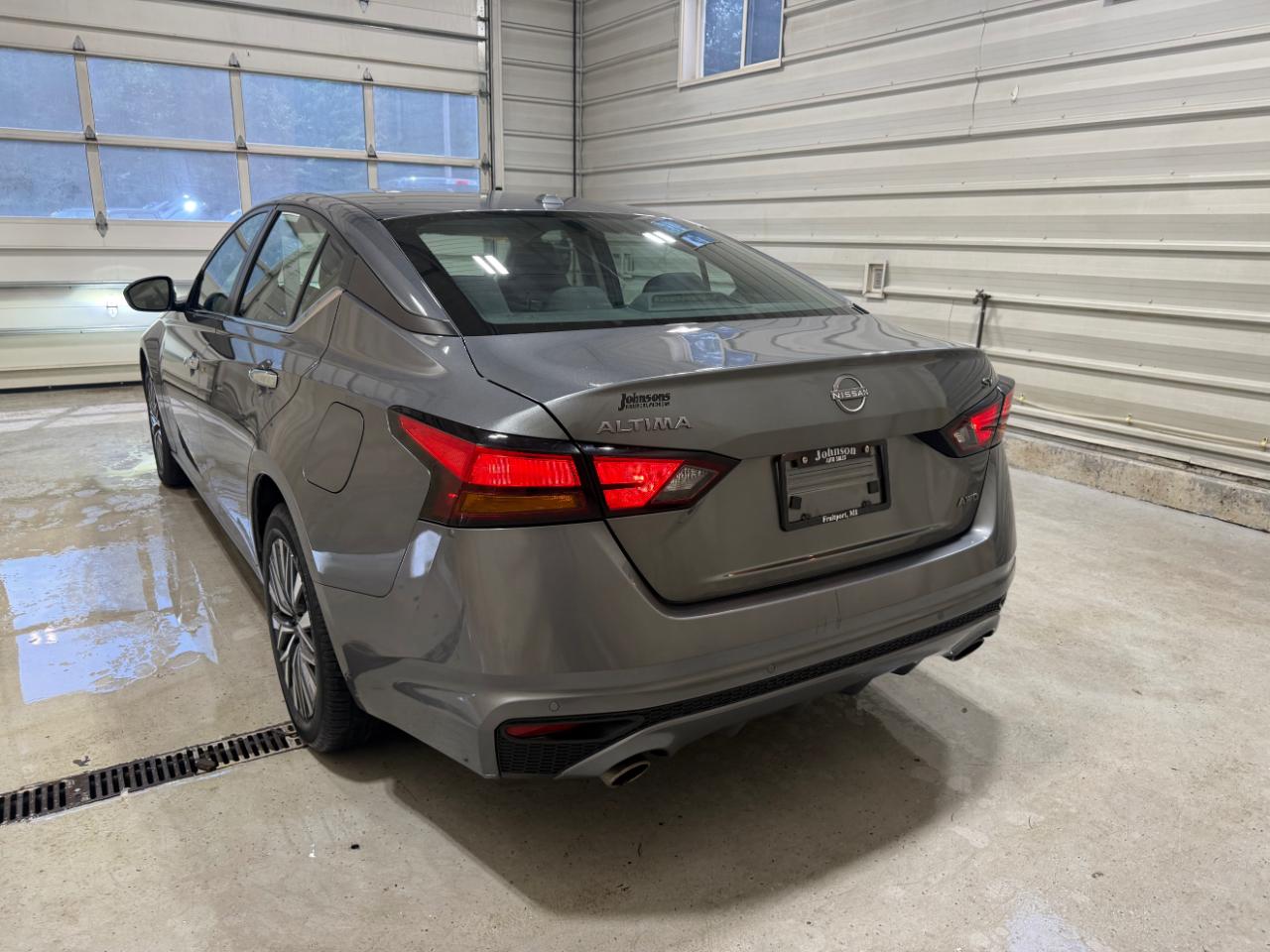 Nissan Altima 2.5 SV AWD Sedan 2023