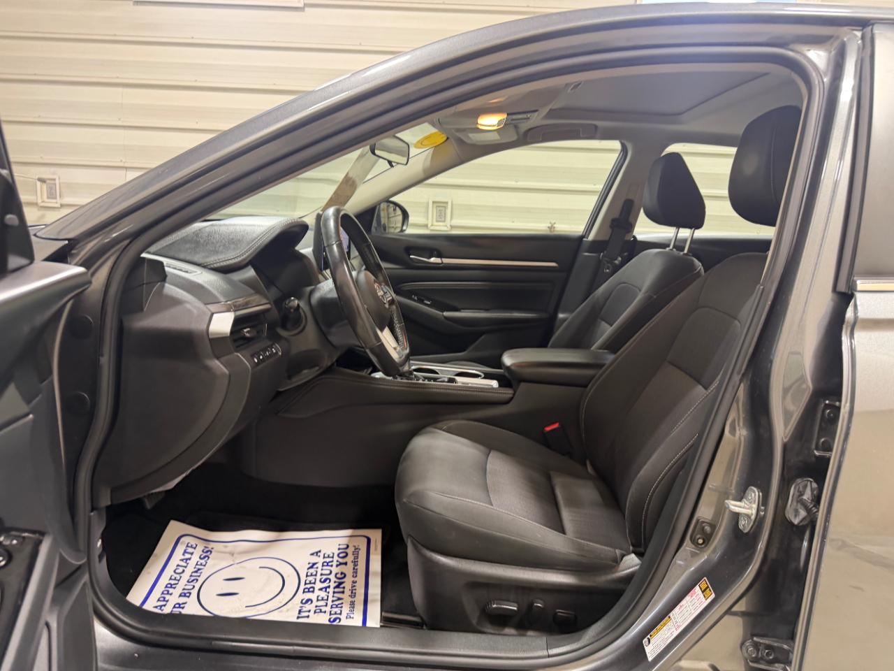 Nissan Altima 2.5 SV AWD Sedan 2023