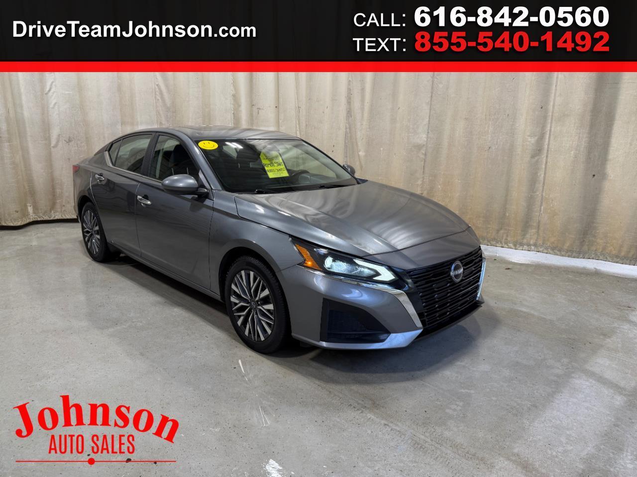 2023 Nissan Altima 2.5 SV AWD Sedan